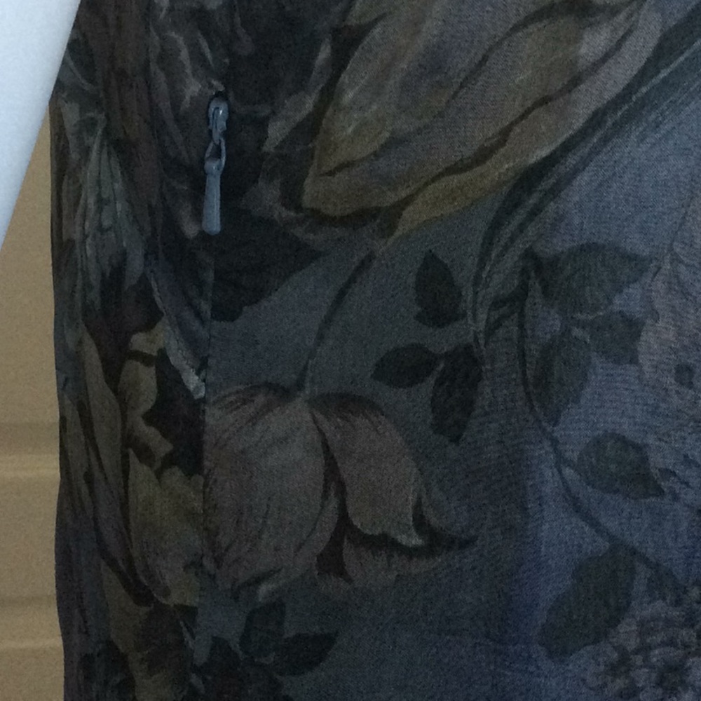 Banana Republic dress - Picture 5 of 12